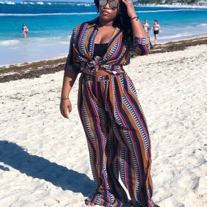 TWO PIECE BEACH SET!